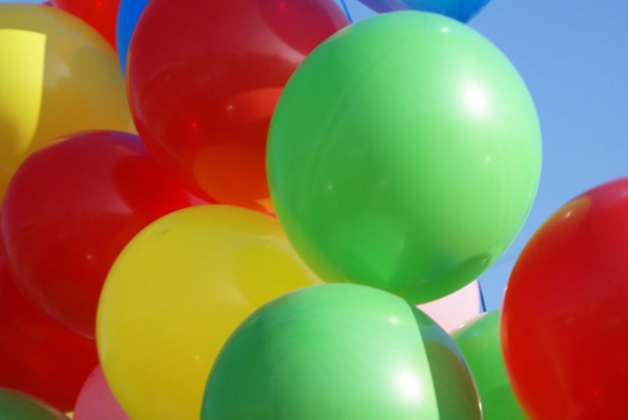 Cómo mejorar el estreñimiento con la ayuda de una pajita o un globo